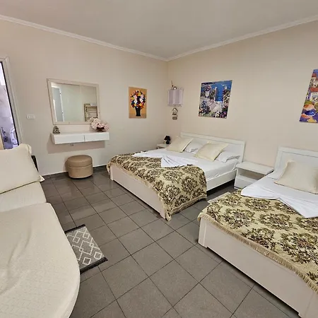 Endi Centre Apartment Tirana